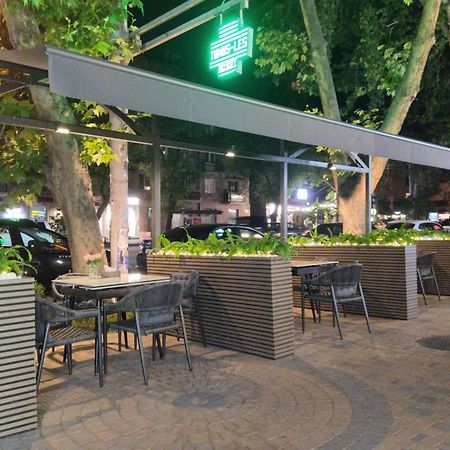 Avenue 23 Boutique Hotel Erevan Esterno foto