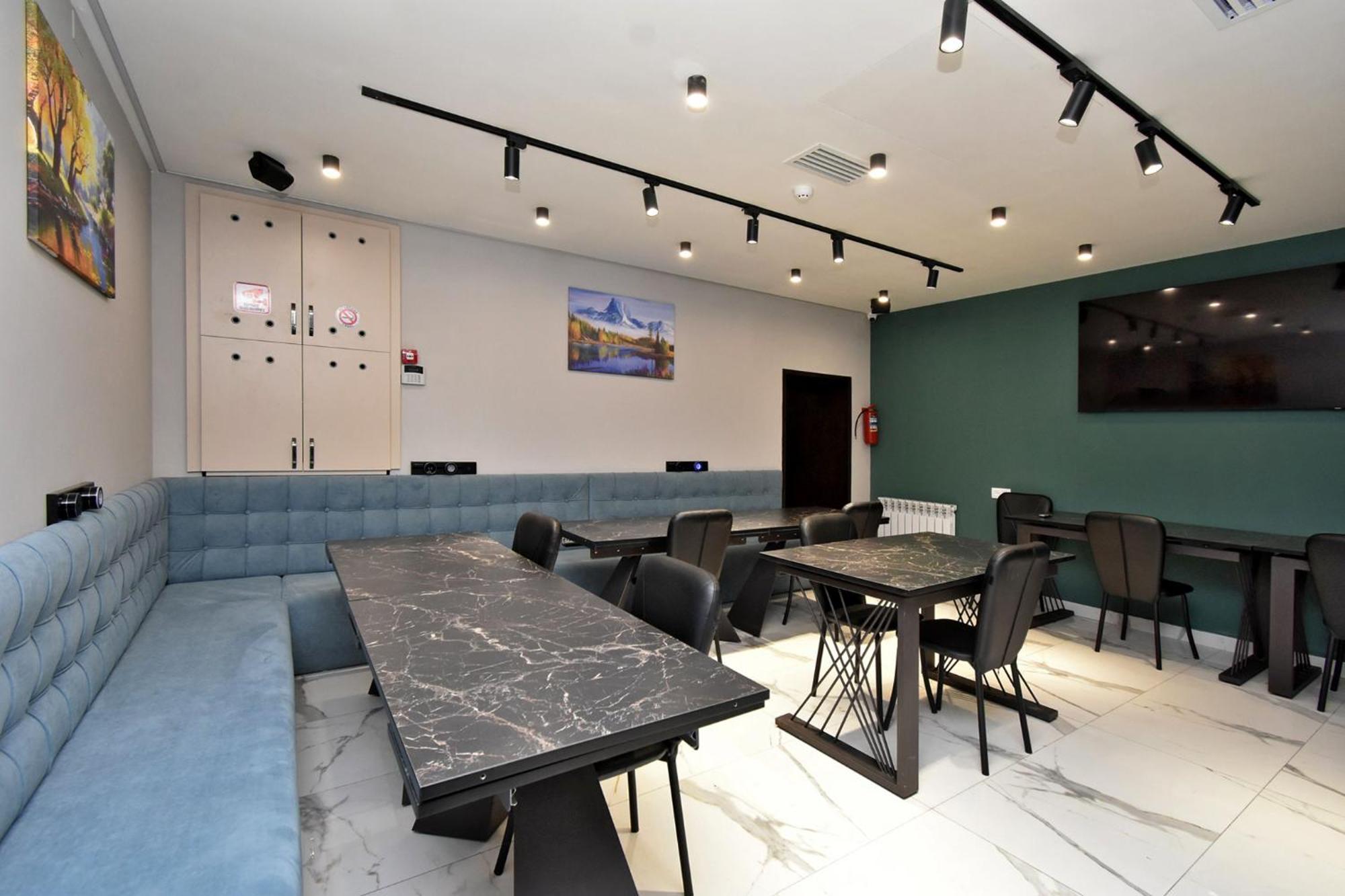 Avenue 23 Boutique Hotel Erevan Esterno foto