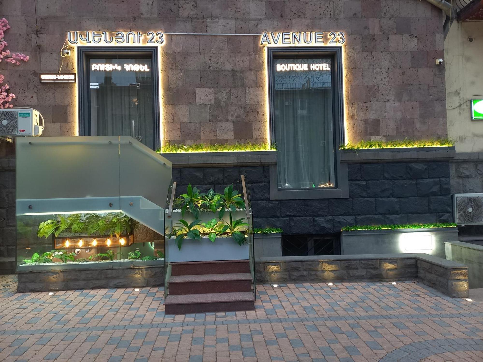 Avenue 23 Boutique Hotel Erevan Esterno foto