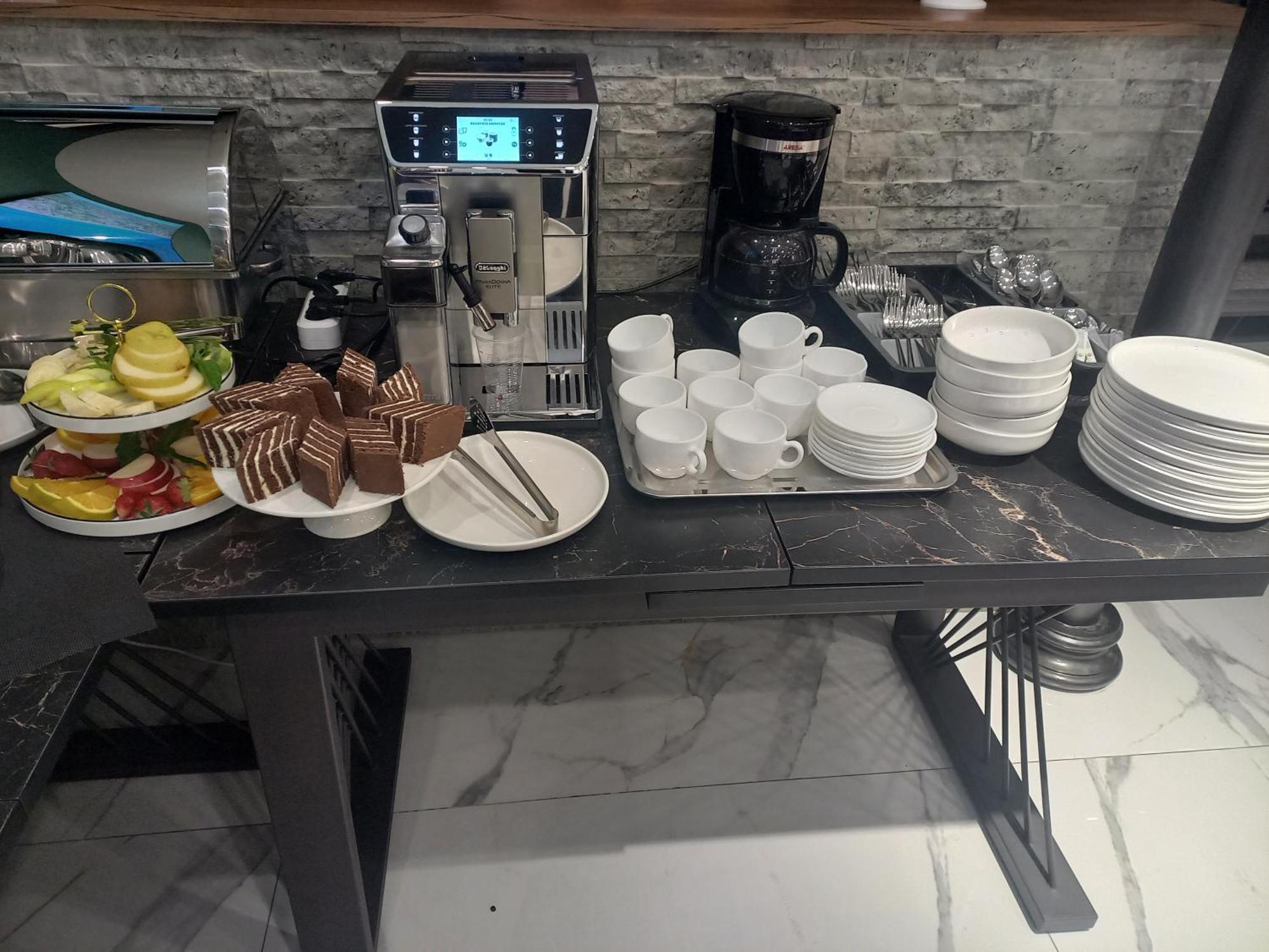 Avenue 23 Boutique Hotel Erevan Esterno foto