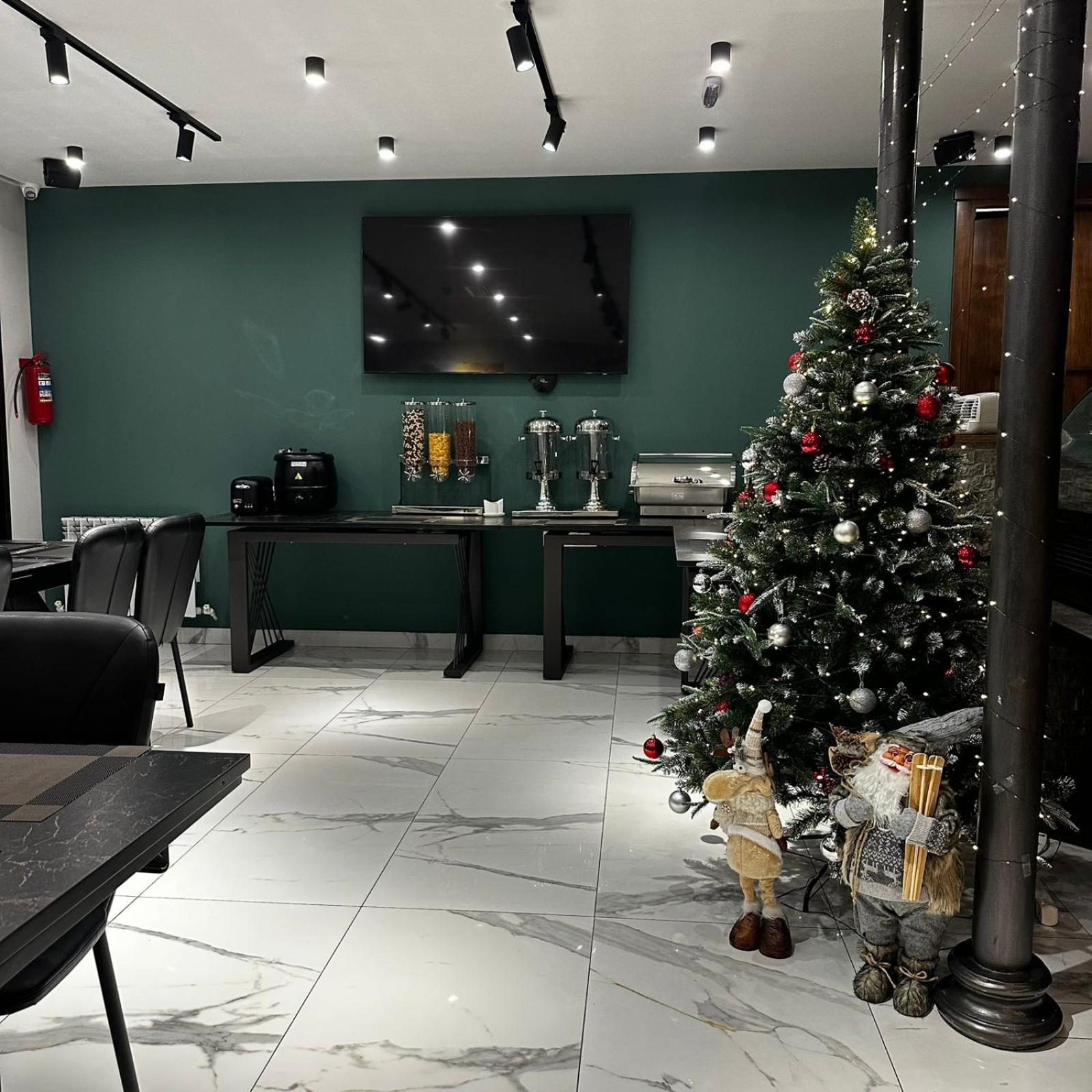 Avenue 23 Boutique Hotel Erevan Esterno foto