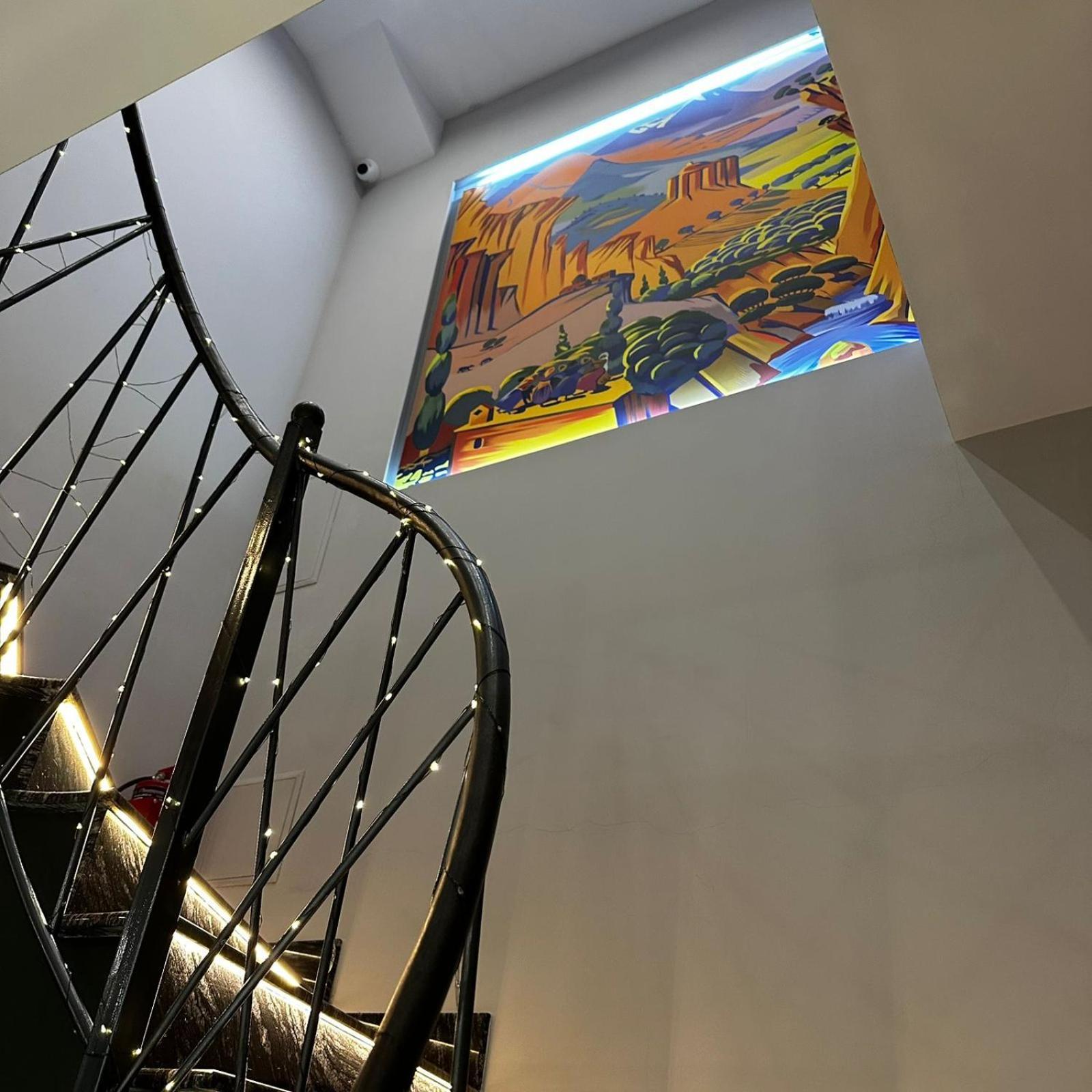 Avenue 23 Boutique Hotel Erevan Esterno foto